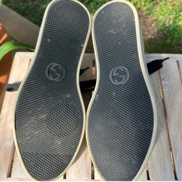 Gucci GG Supreme Canvas Sneakers - Picture 6 of 7